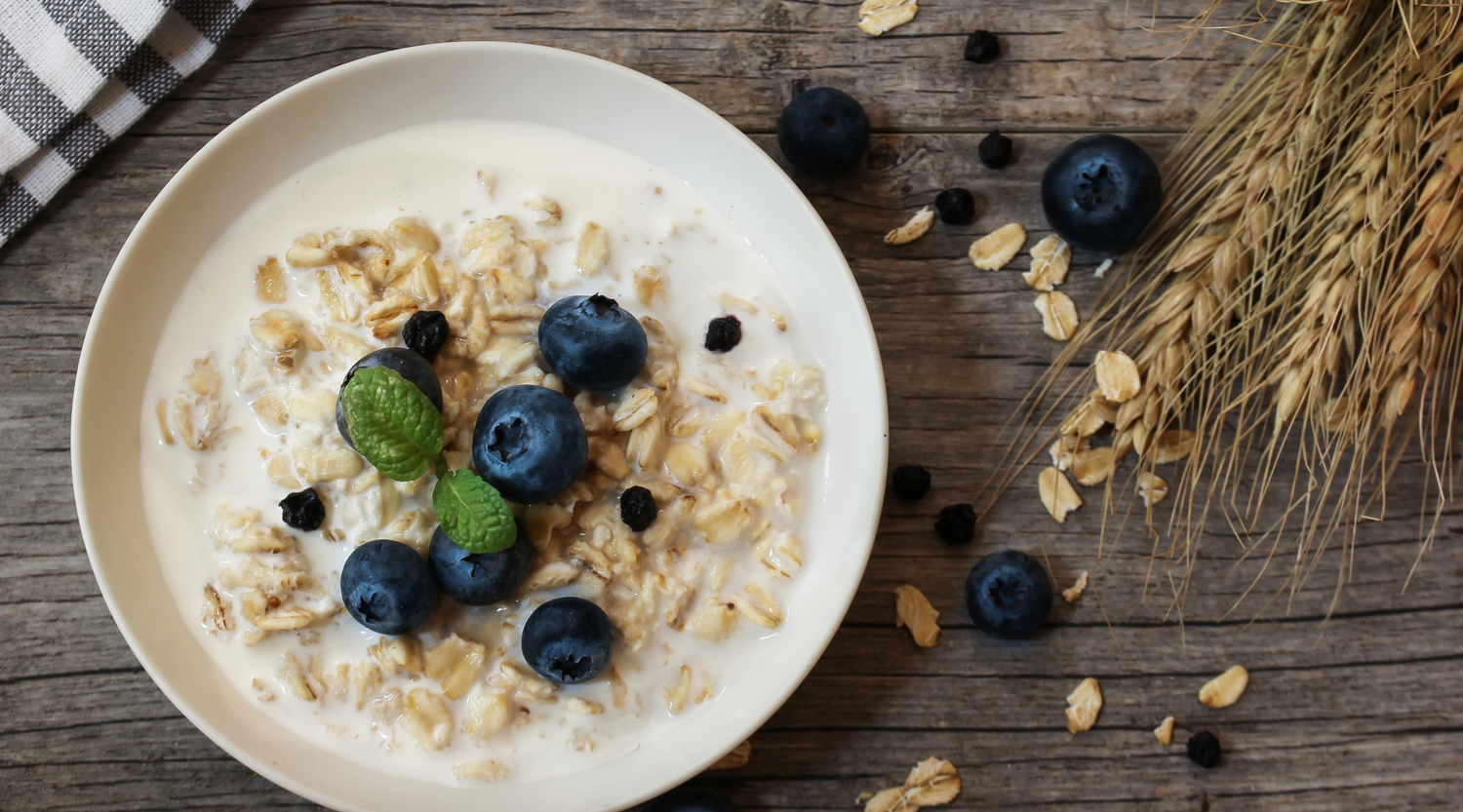 Why Overnight Oats Reign Supreme Over Traditional Oatmeal